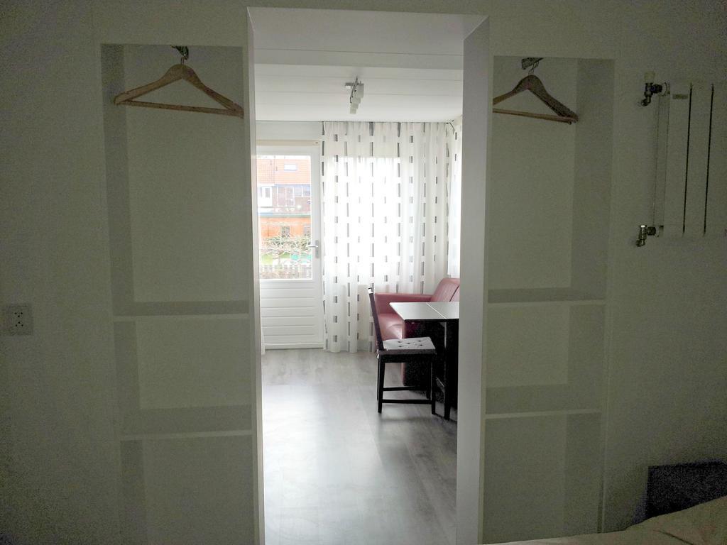 Homestay Bij Aelita Ден-Бург Номер фото