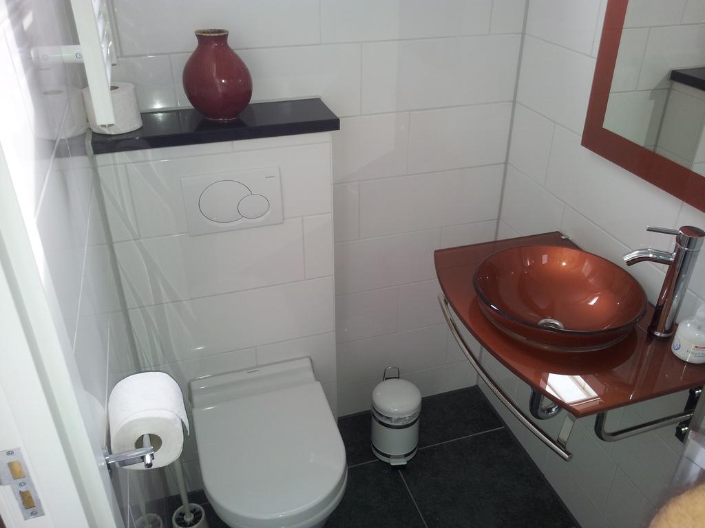 Homestay Bij Aelita Ден-Бург Номер фото